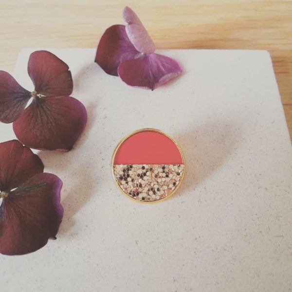 Broche rose